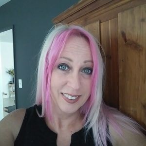 Meet your Posher, Tina